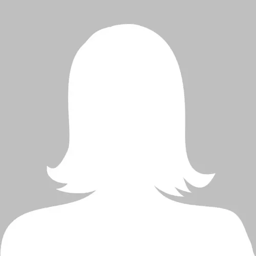 Platzhalter Profilbild von Tina